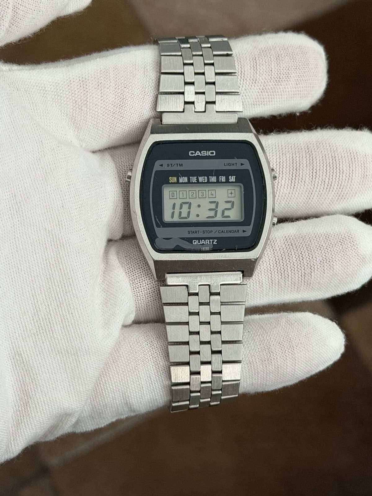 Rare Vintage Casio 31QS-12 Men’s Digital Calendar Stopwatch Sports Watch JDM 70s
