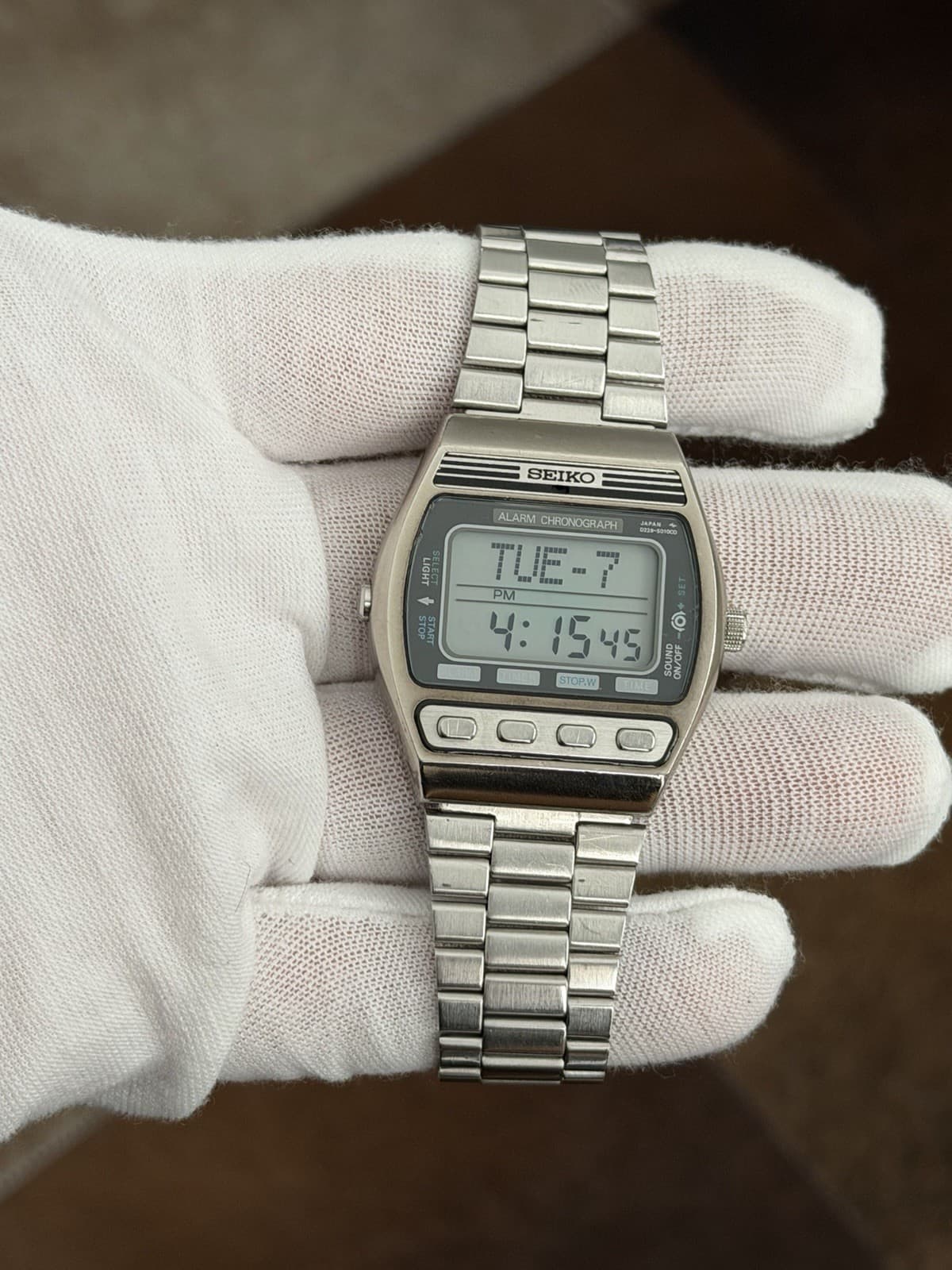 Rare Vintage Seiko D229-5010 Men’s Digital Alarm Chronograph Sport Watch JDM 80s