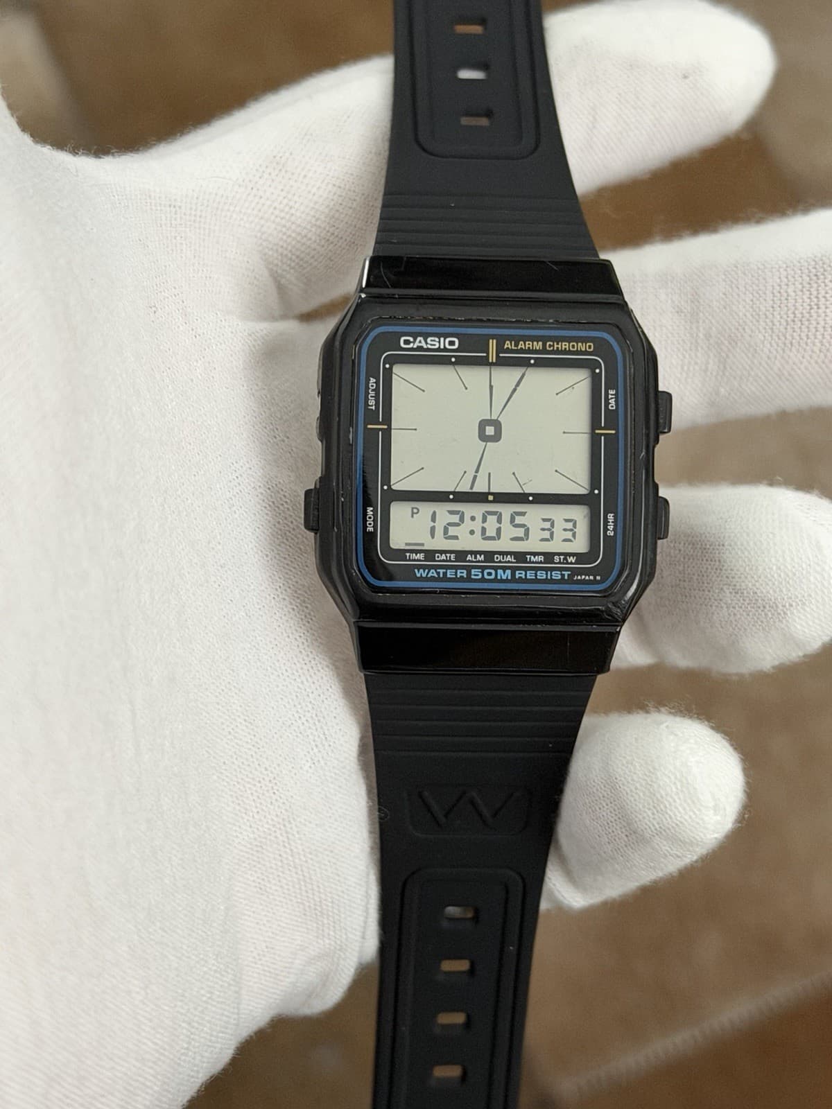 Rare Vintage Casio AE-11W Men’s Alarm Chronograph Digital Sports Watch JDM 1980s