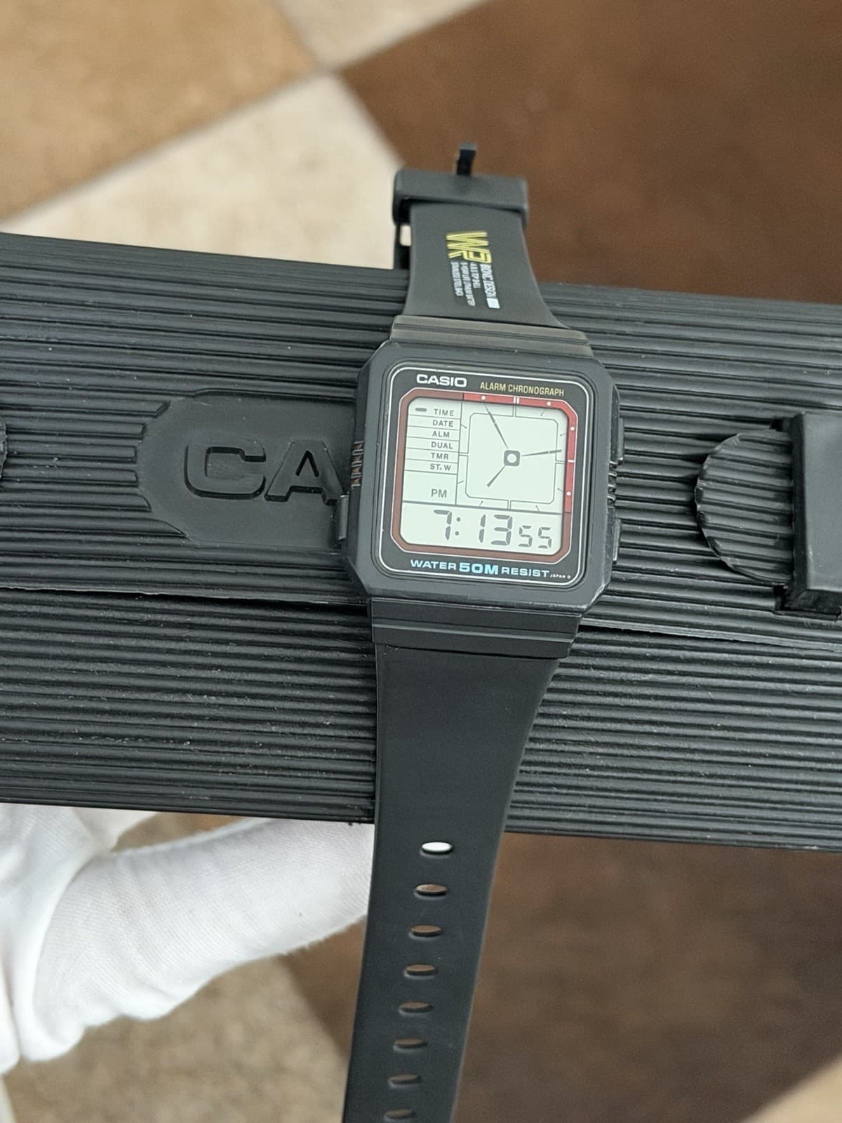 Rare Vintage Casio AE-10W Men’s Alarm Chronograph Digital Sports Watch JDM 1980s