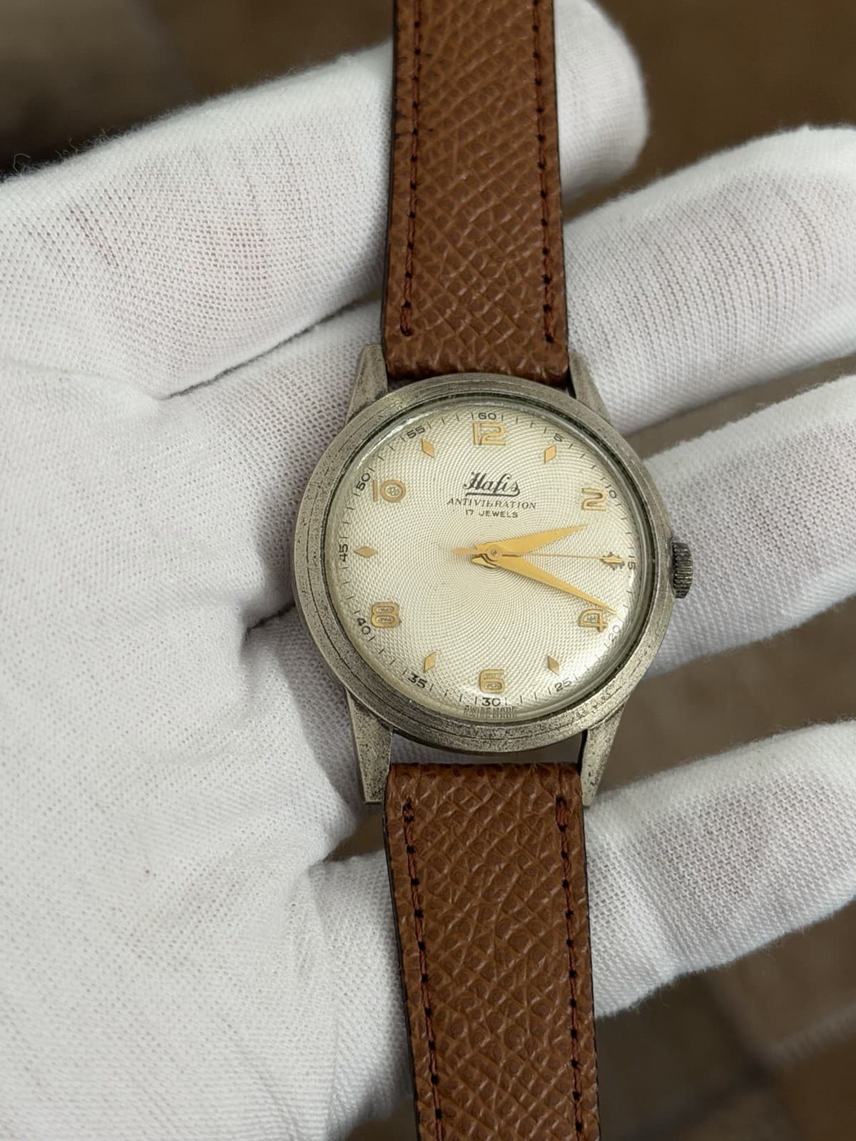 Rare Vintage Hafis Men’s 17J Swiss Manual Wind Classic Dress Watch 1950s