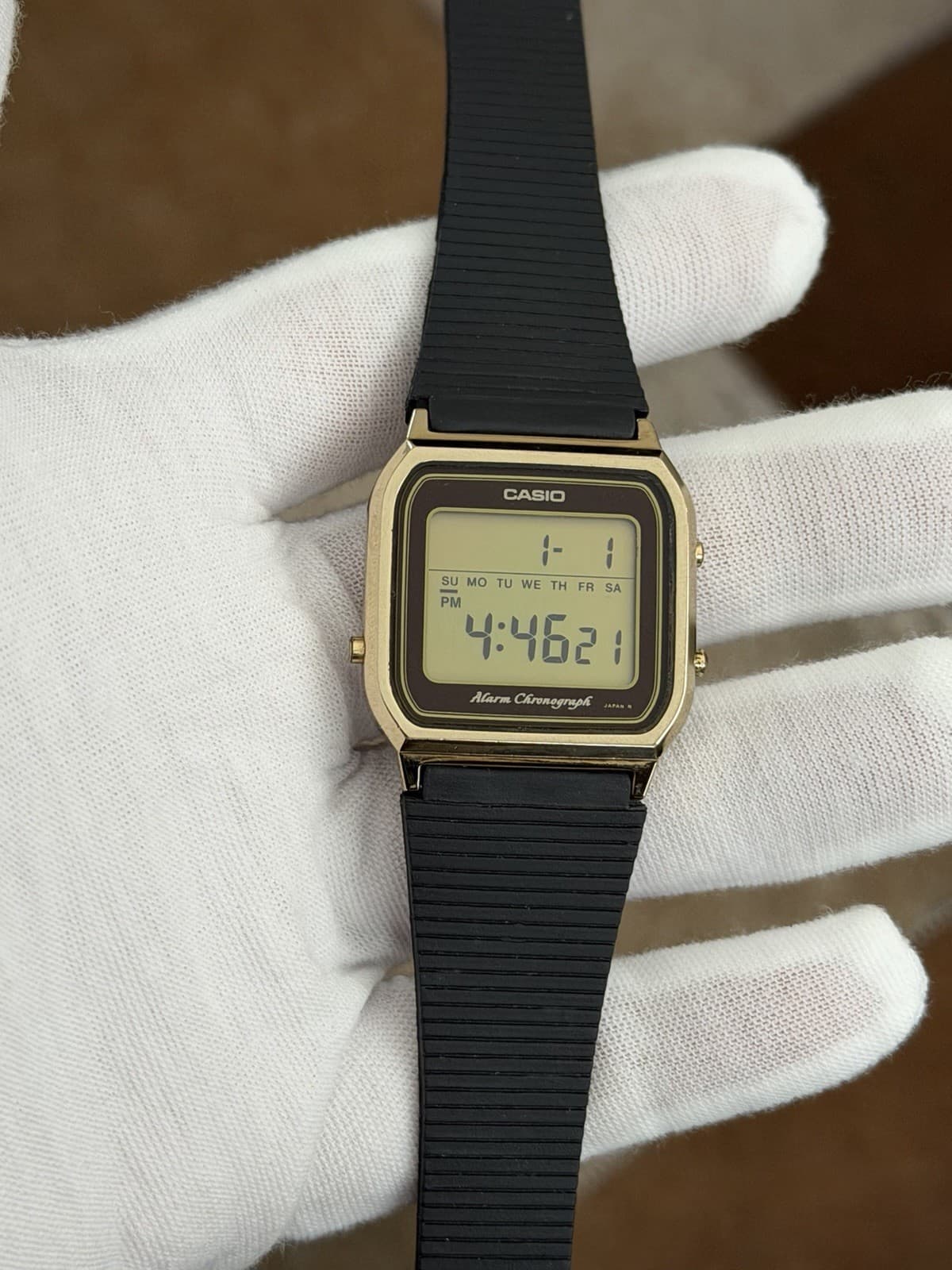 Rare Vintage Casio SA-70G Alarm Chronograph Men’s Digital Sports Watch JDM 1980s
