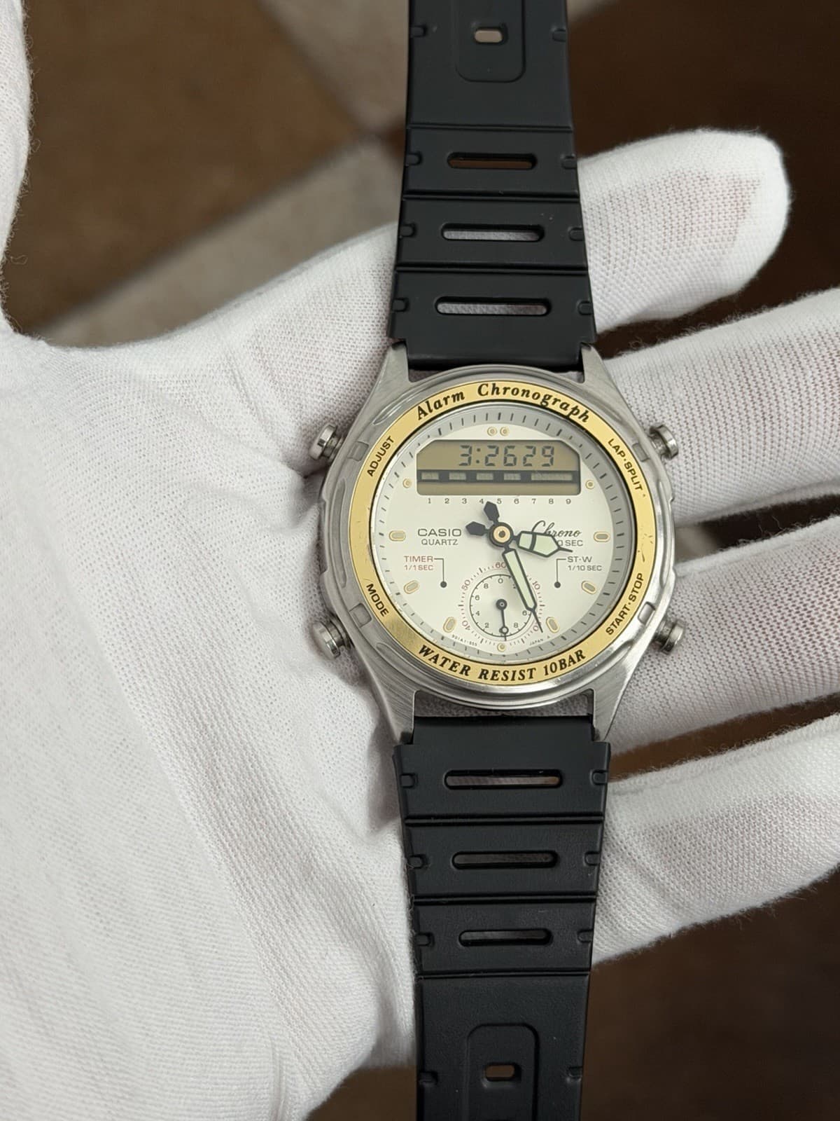 Rare Vintage Casio AW-600 Men’s Ana-Digi Alarm Chronograph Sports Watch JDM 80s