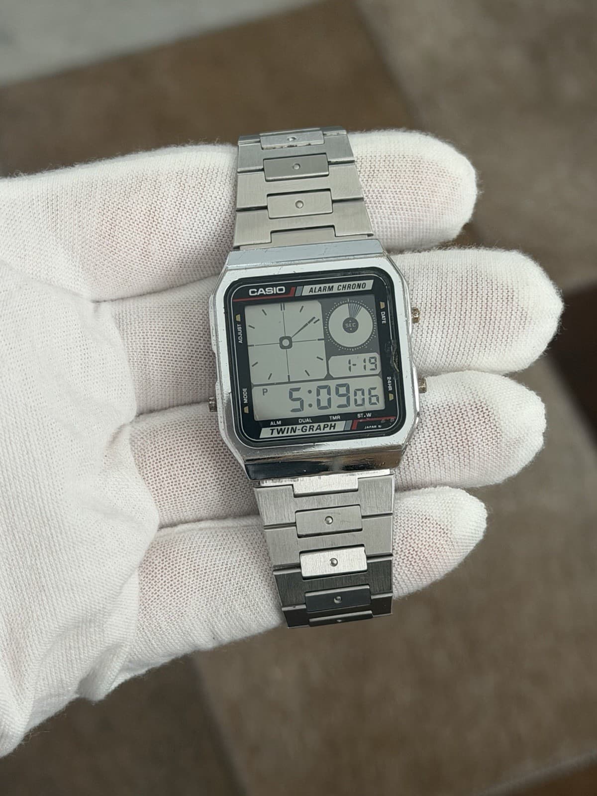 Rare Vintage Casio Twin Graph AE-200 Men’s Digital Sports Watch Mod. 588 JDM 80s