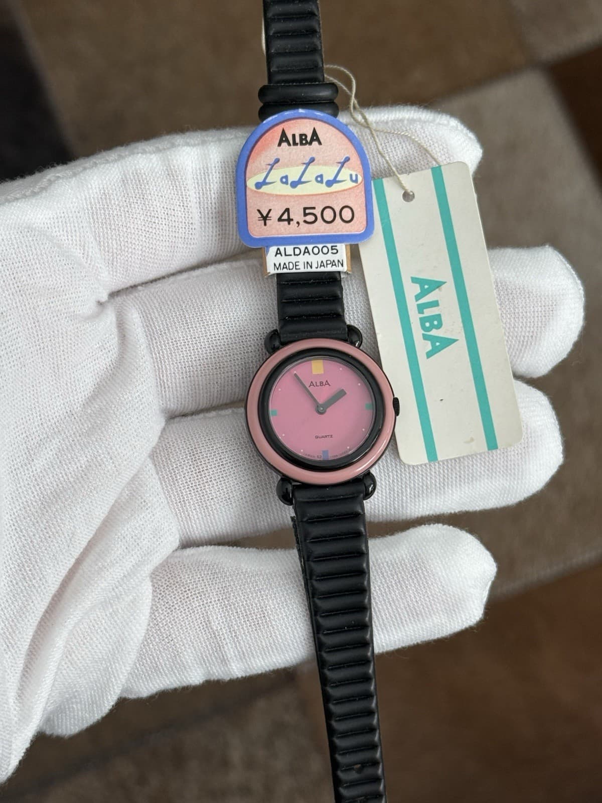 NOS Rare Vintage Alba Y588-0110 Ladies Quartz Watch JDM 1980s