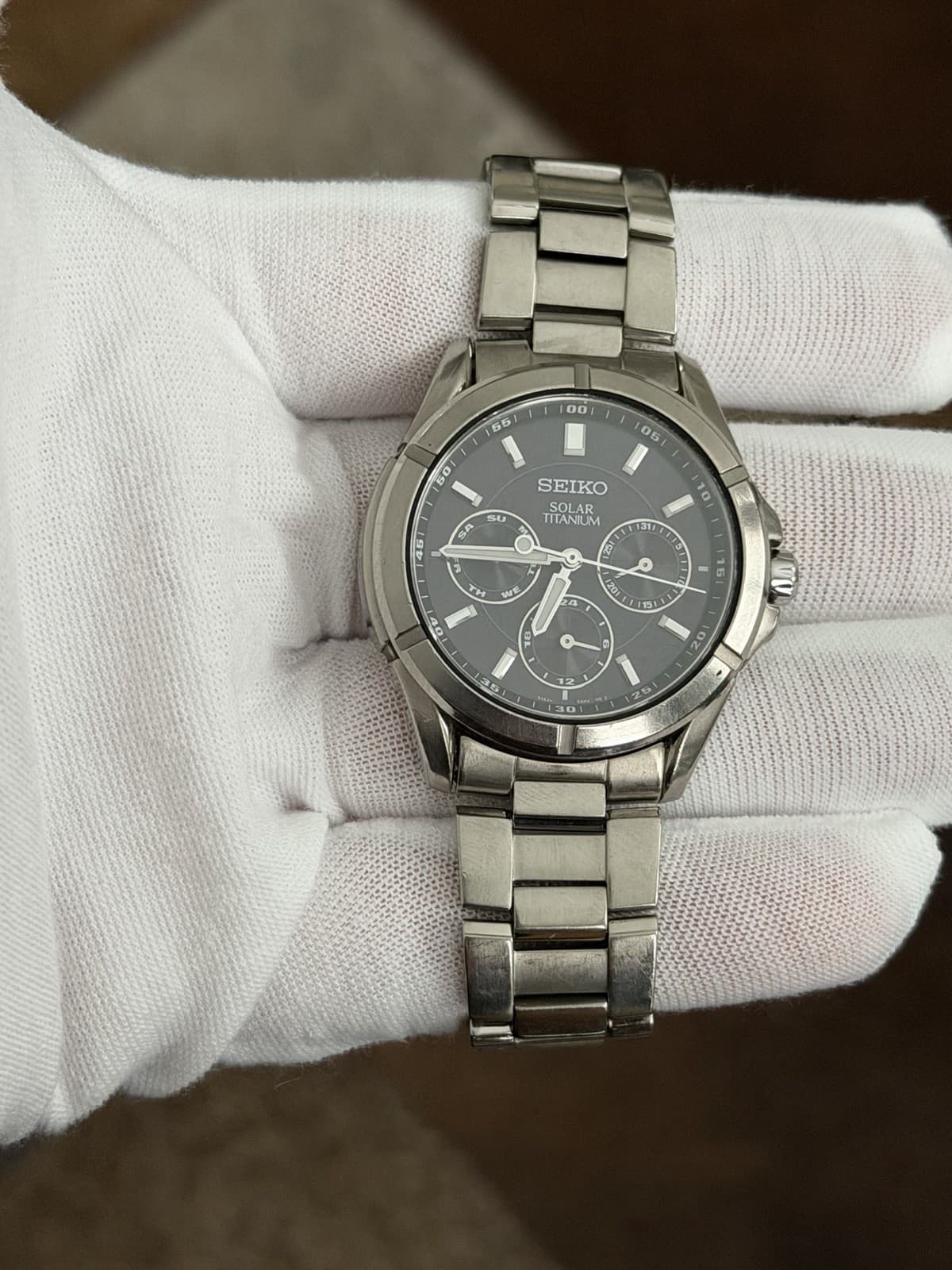 Rare Vintage Seiko V14J-0AE0 Solar Titanium Triple Calendar Men’s Watch JDM 90s