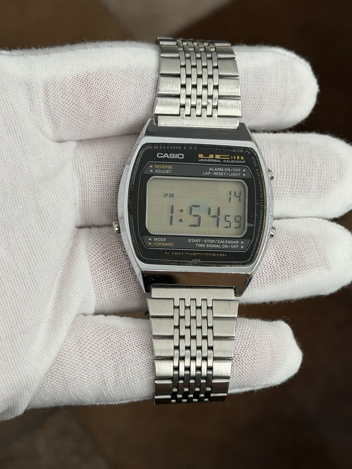 Vintage Casio Universal Calendar 79QS-39 Men’s Digital Sports Watch JDM 1970s