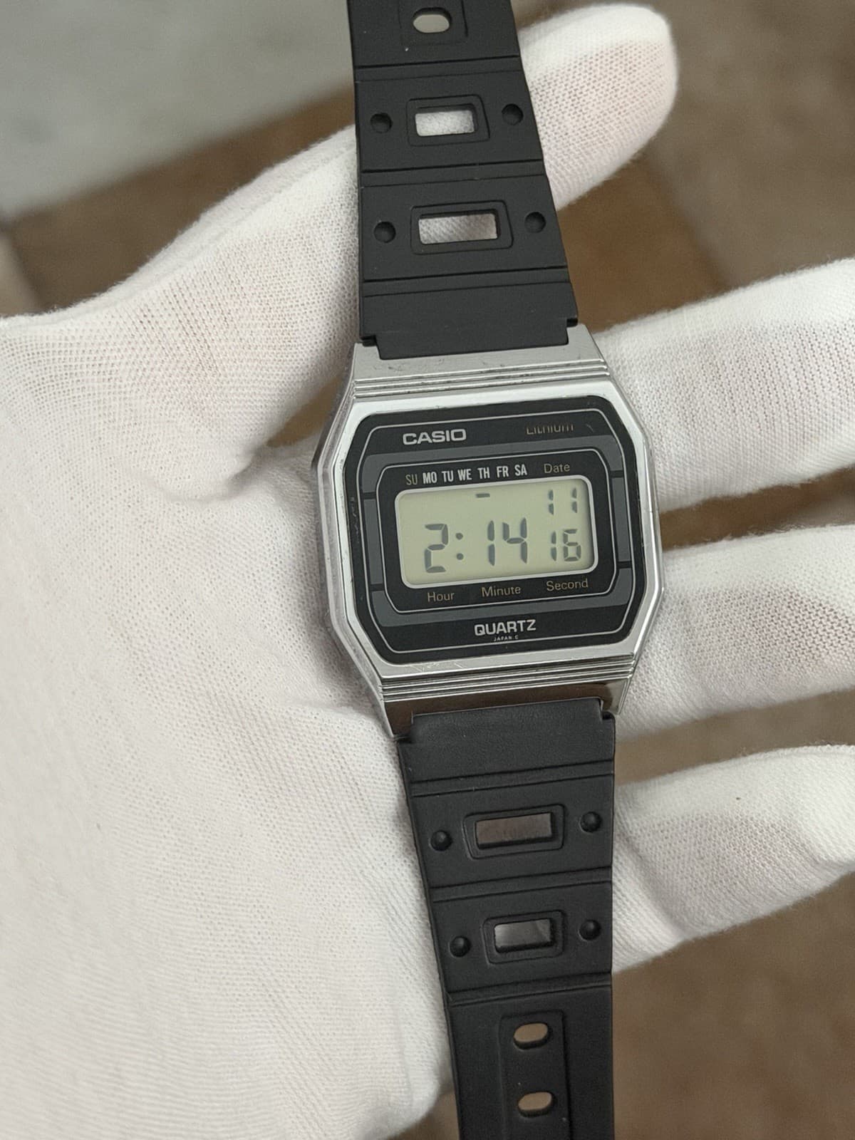 Rare Vintage Casio Quartz B817 Men’s Digital Sports Watch JDM 1980s Module 155